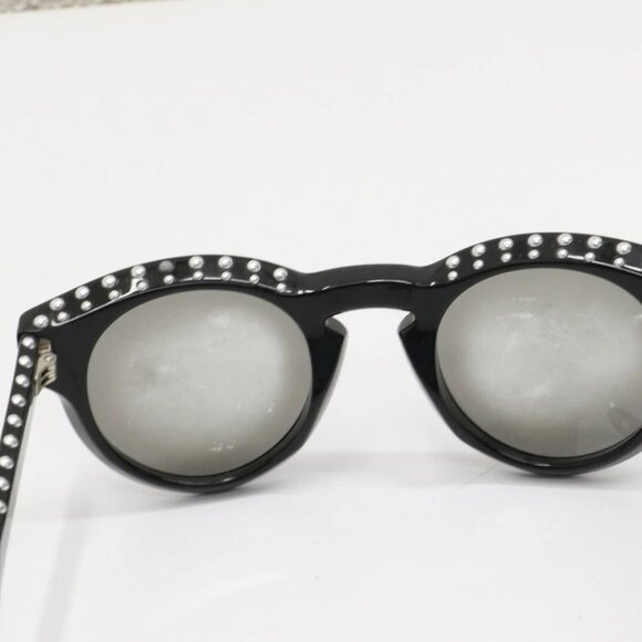 Givenchy Women's Studed Black Sunglasses GV - Picture 6 of 15